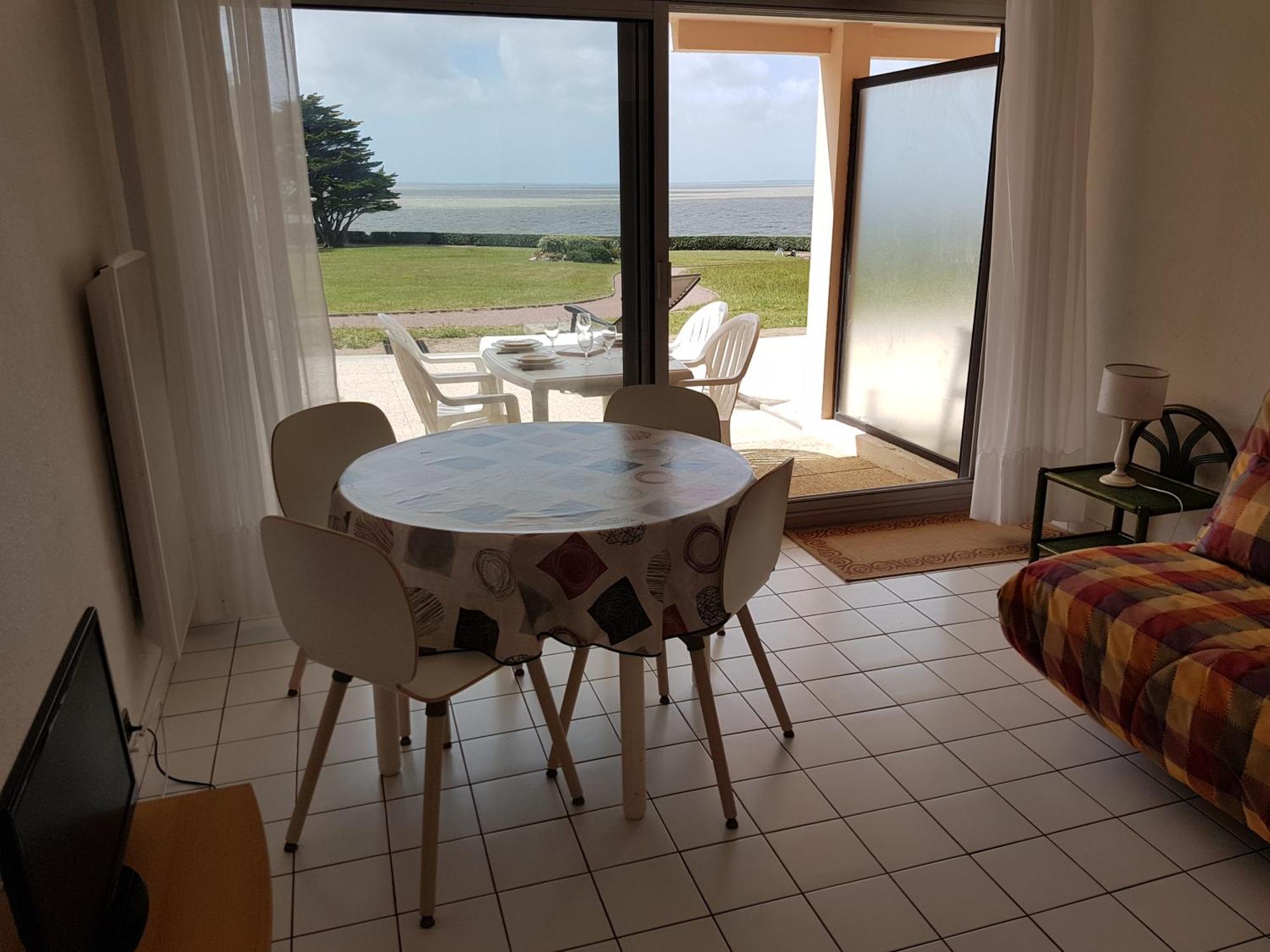 פורניק Appartement En Rdc Avec Terrasse Face A La Mer מראה חיצוני תמונה